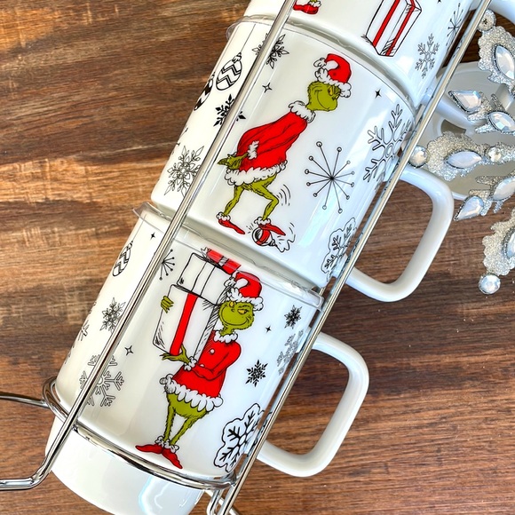 Grinch Stackable Mugs with Stand - Picture 3 of 7